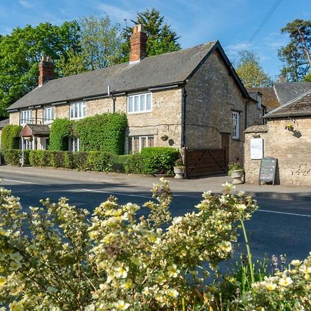 Jersey Arms Hotel Bicester Kültér fotó