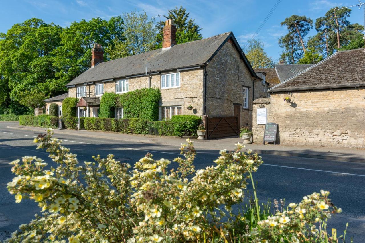 Jersey Arms Hotel Bicester Kültér fotó