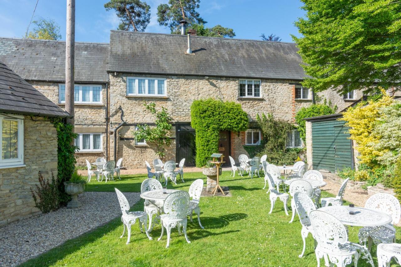 Jersey Arms Hotel Bicester Kültér fotó