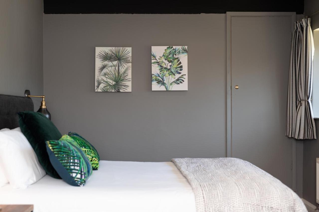 Jersey Arms Hotel Bicester Kültér fotó
